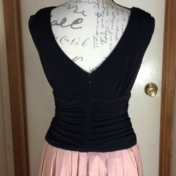 Vintage Inspired Pink and Black Dress - Picture 5 of 8